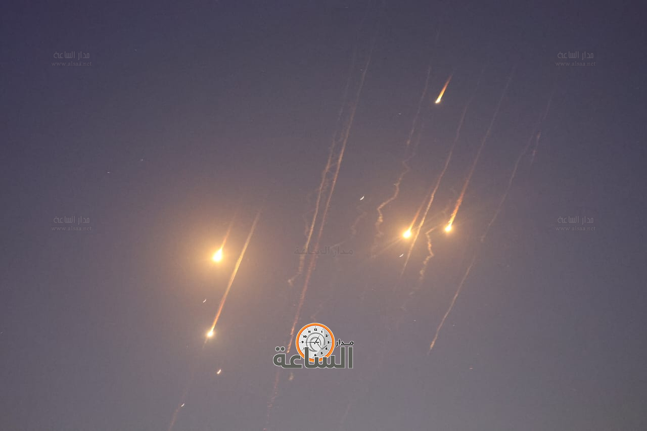 Madar Al-Saa Images 0.9845876210138188