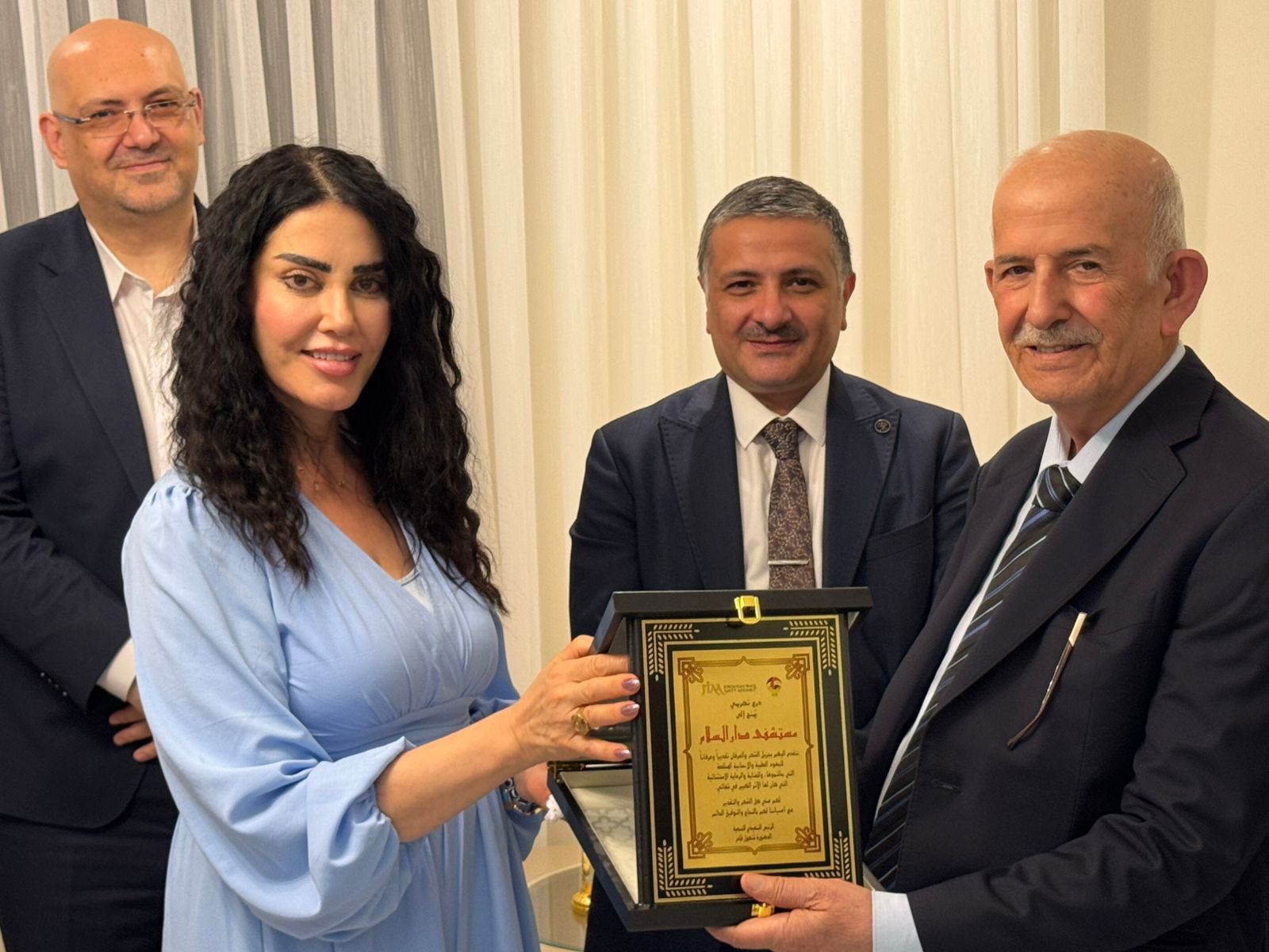 Madar Al-Saa Images 0.03308052618025037