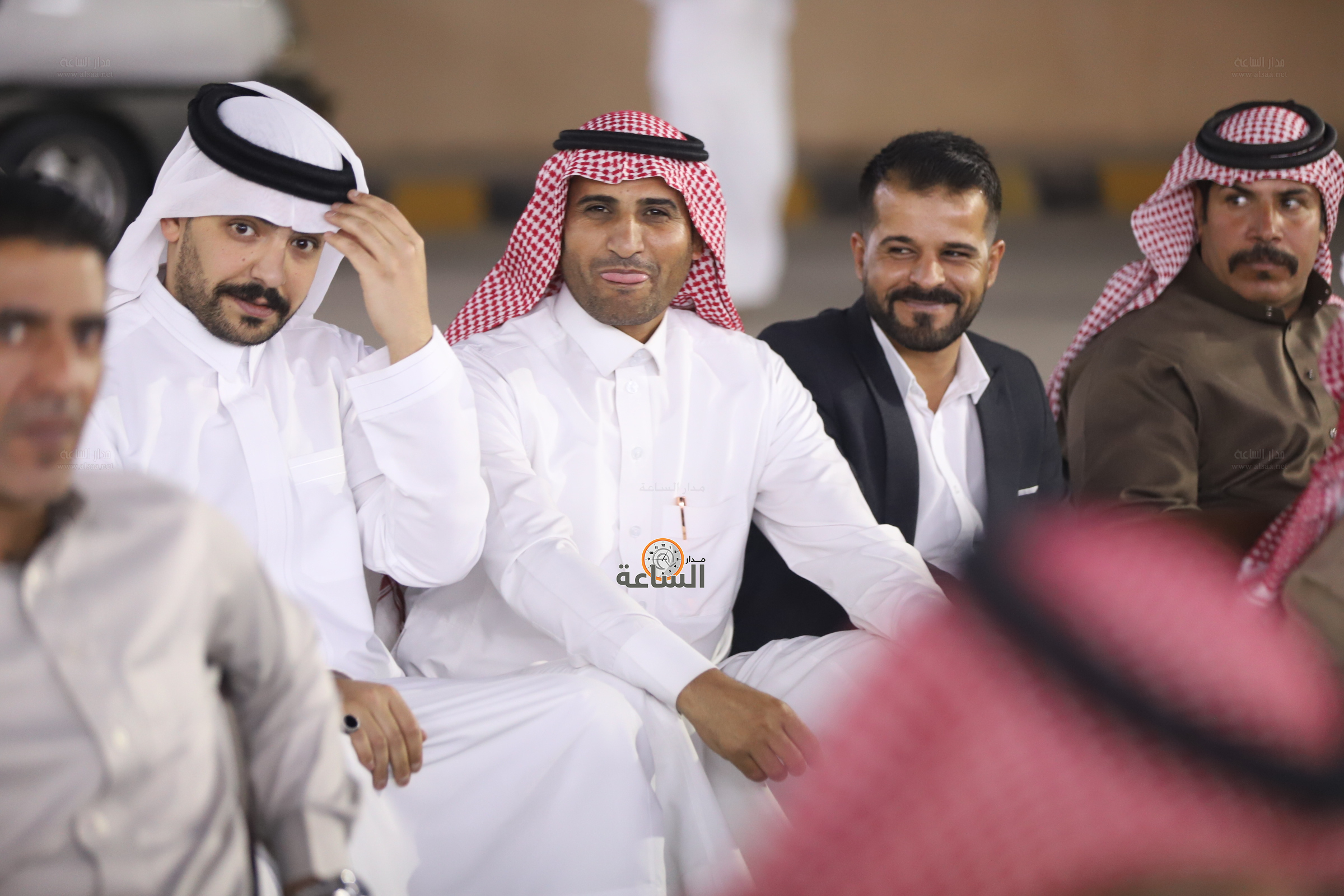 Madar Al-Saa Images 0.3875200602948413