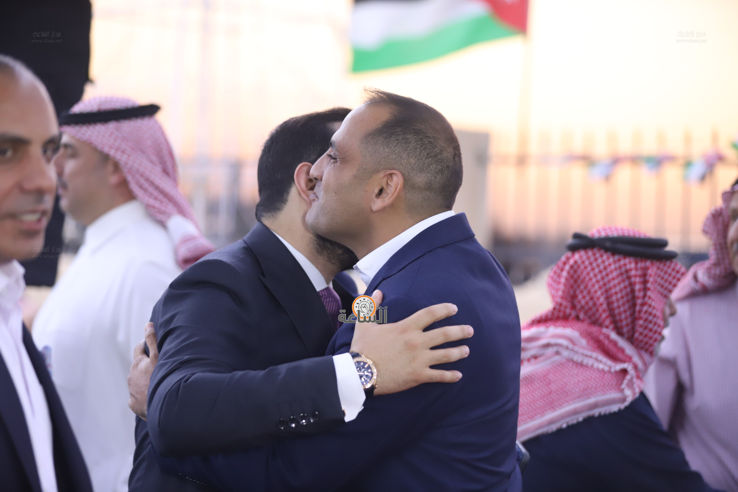 Madar Al-Saa Images 0.12686875105359063