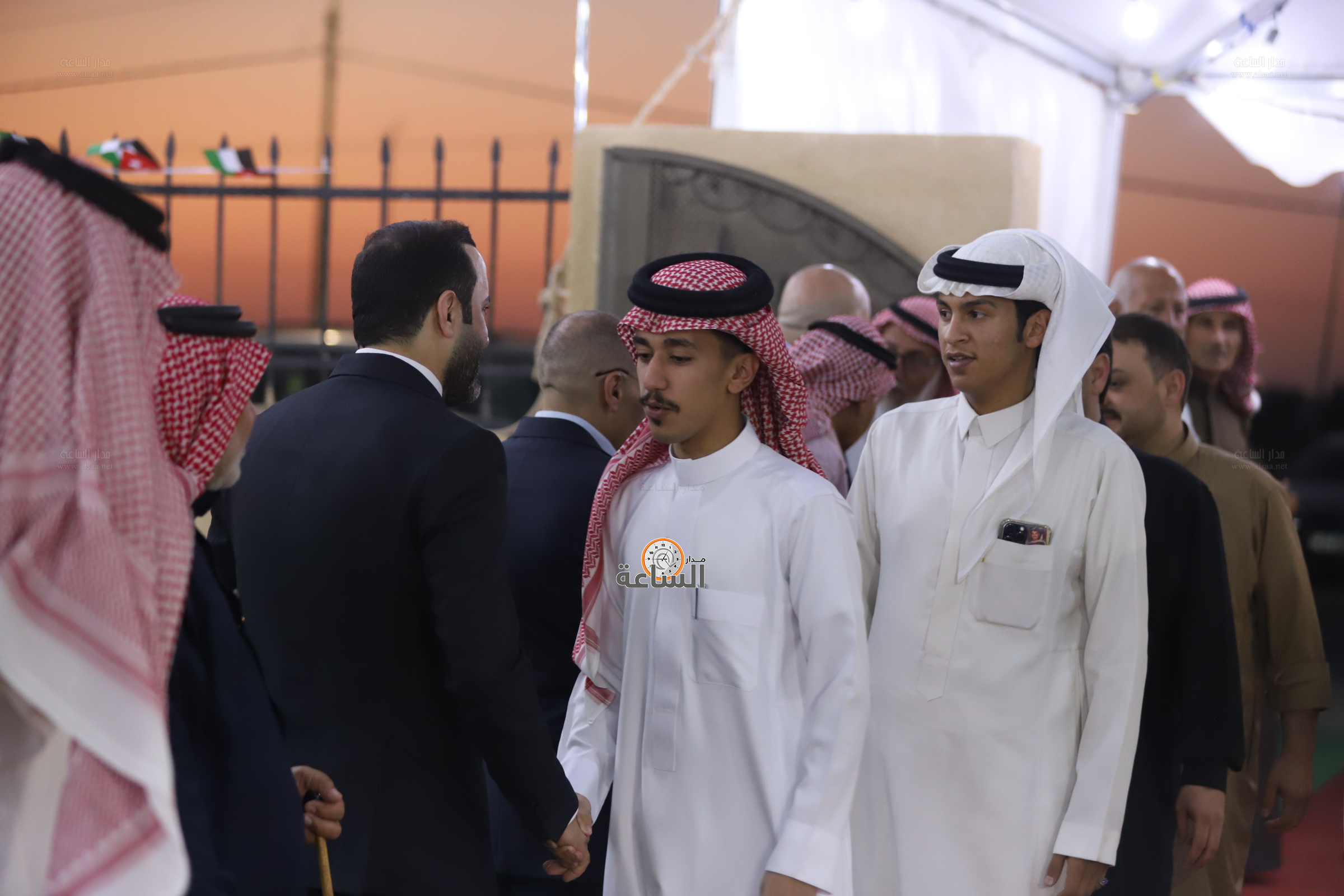 Madar Al-Saa Images 0.2752023713864683