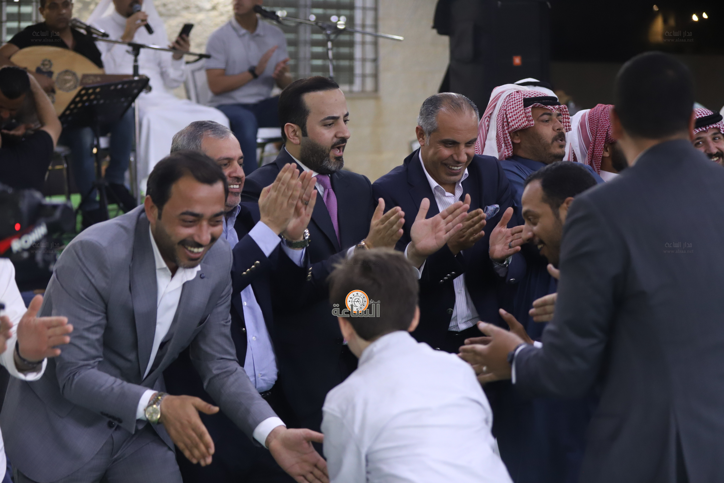 Madar Al-Saa Images 0.6074173580536713