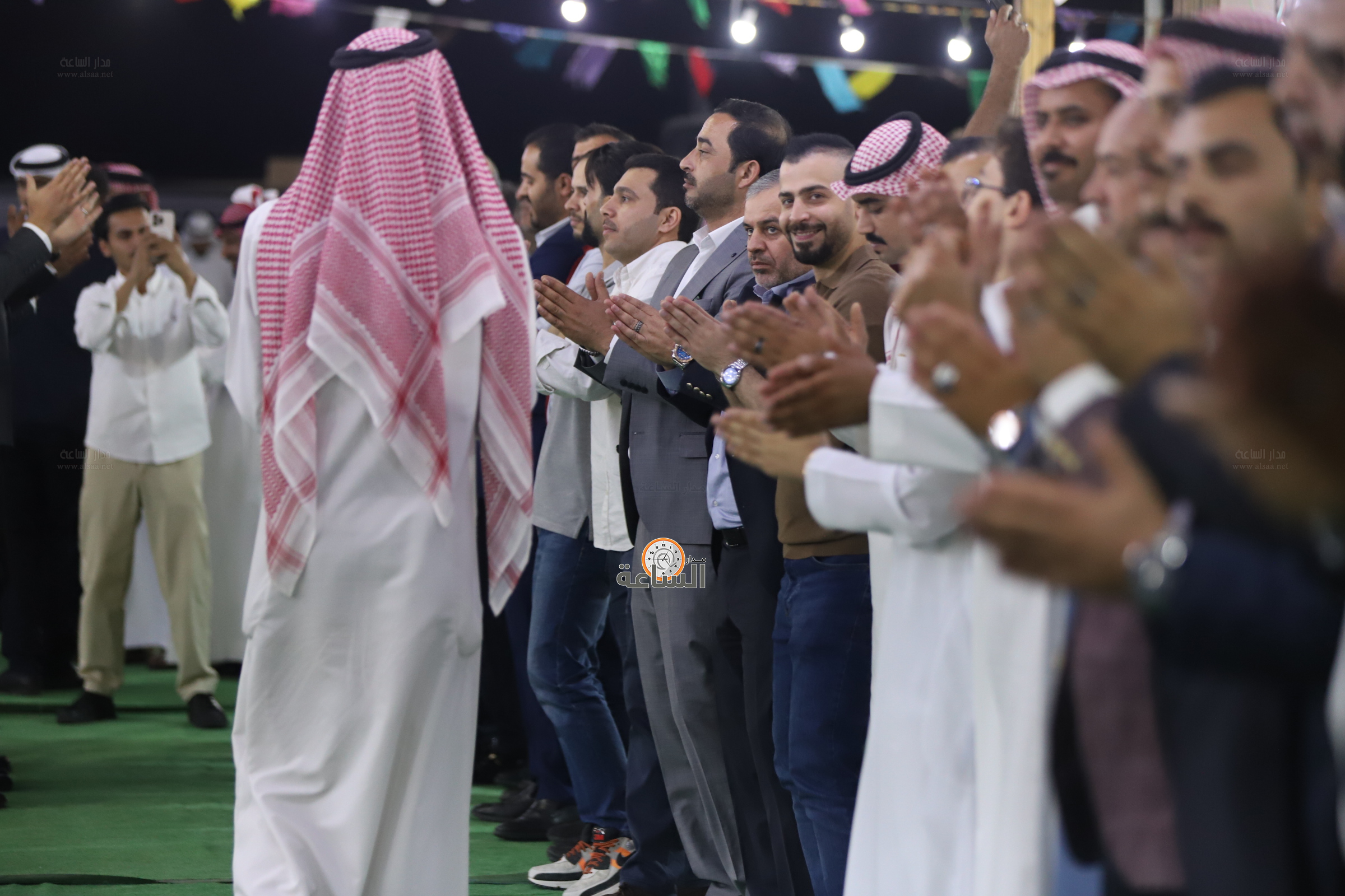 Madar Al-Saa Images 0.5888281685762878