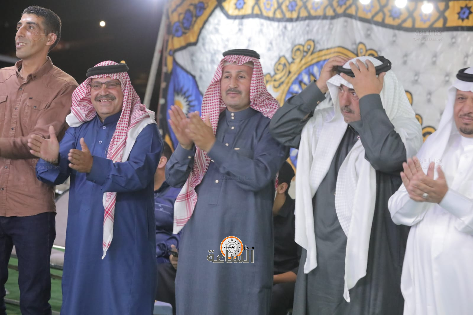 Madar Al-Saa Images 0.7633302849192399