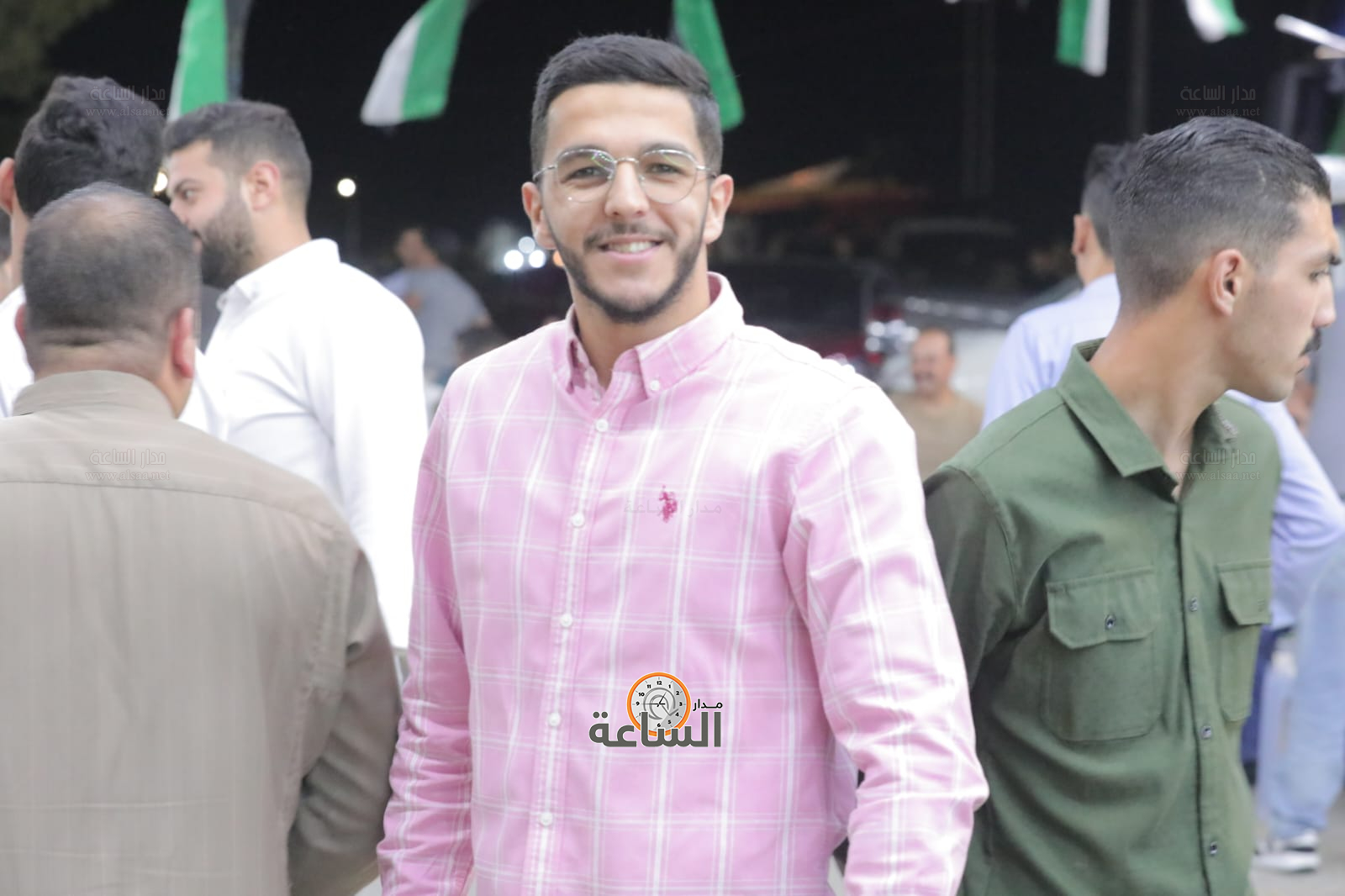 Madar Al-Saa Images 0.4174221647323436