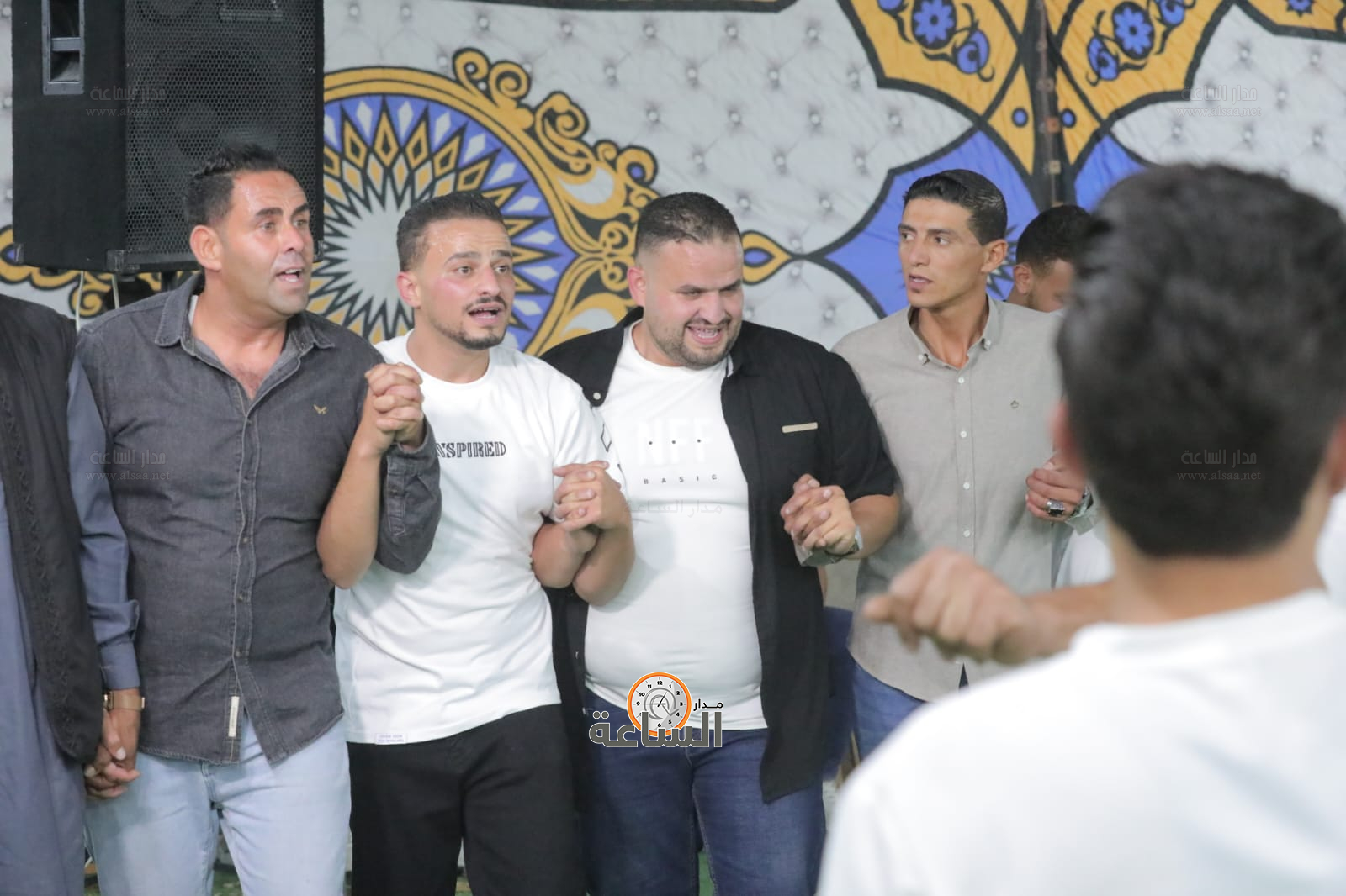 Madar Al-Saa Images 0.9915155524479237