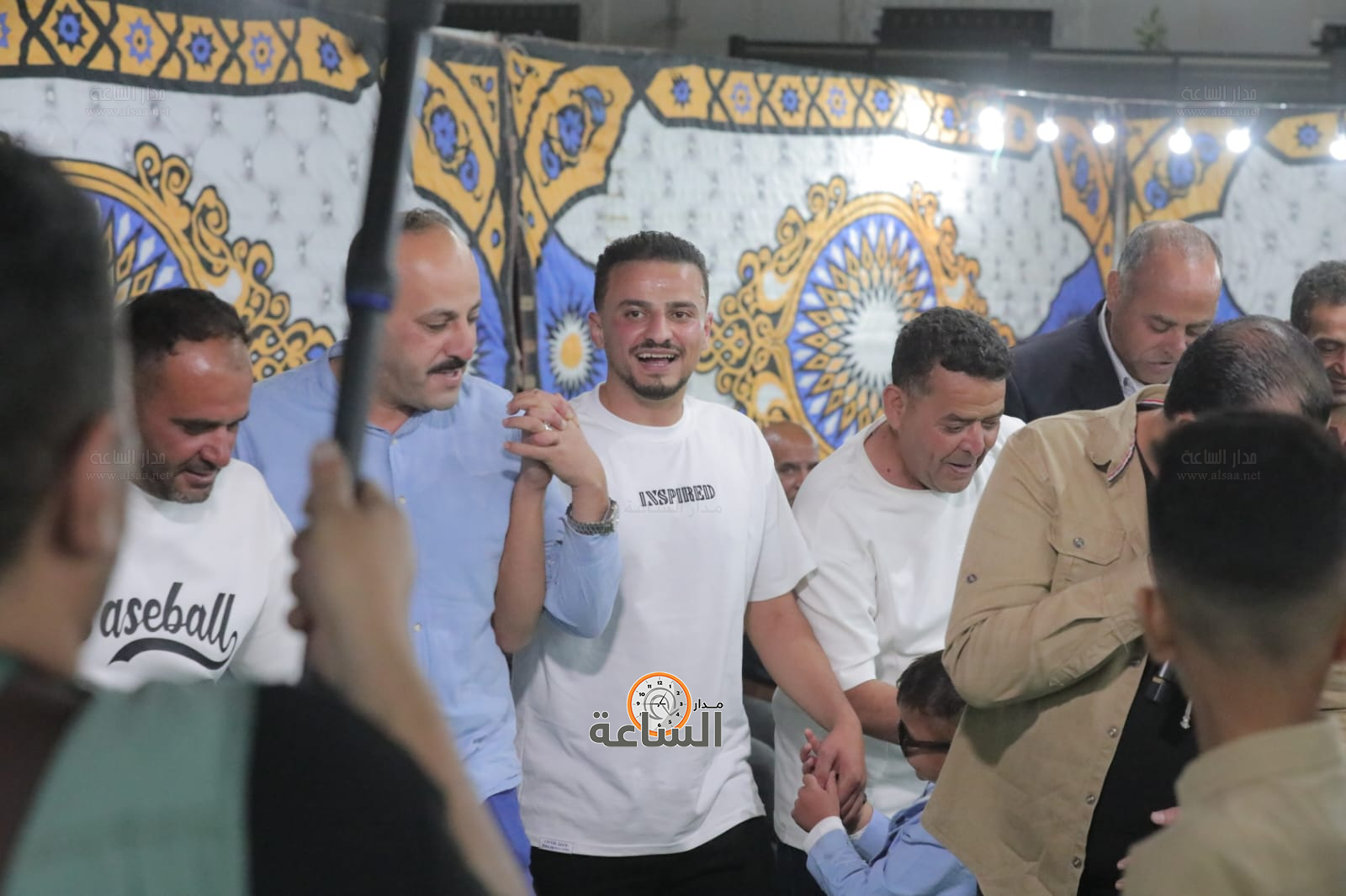 Madar Al-Saa Images 0.33798149524595367