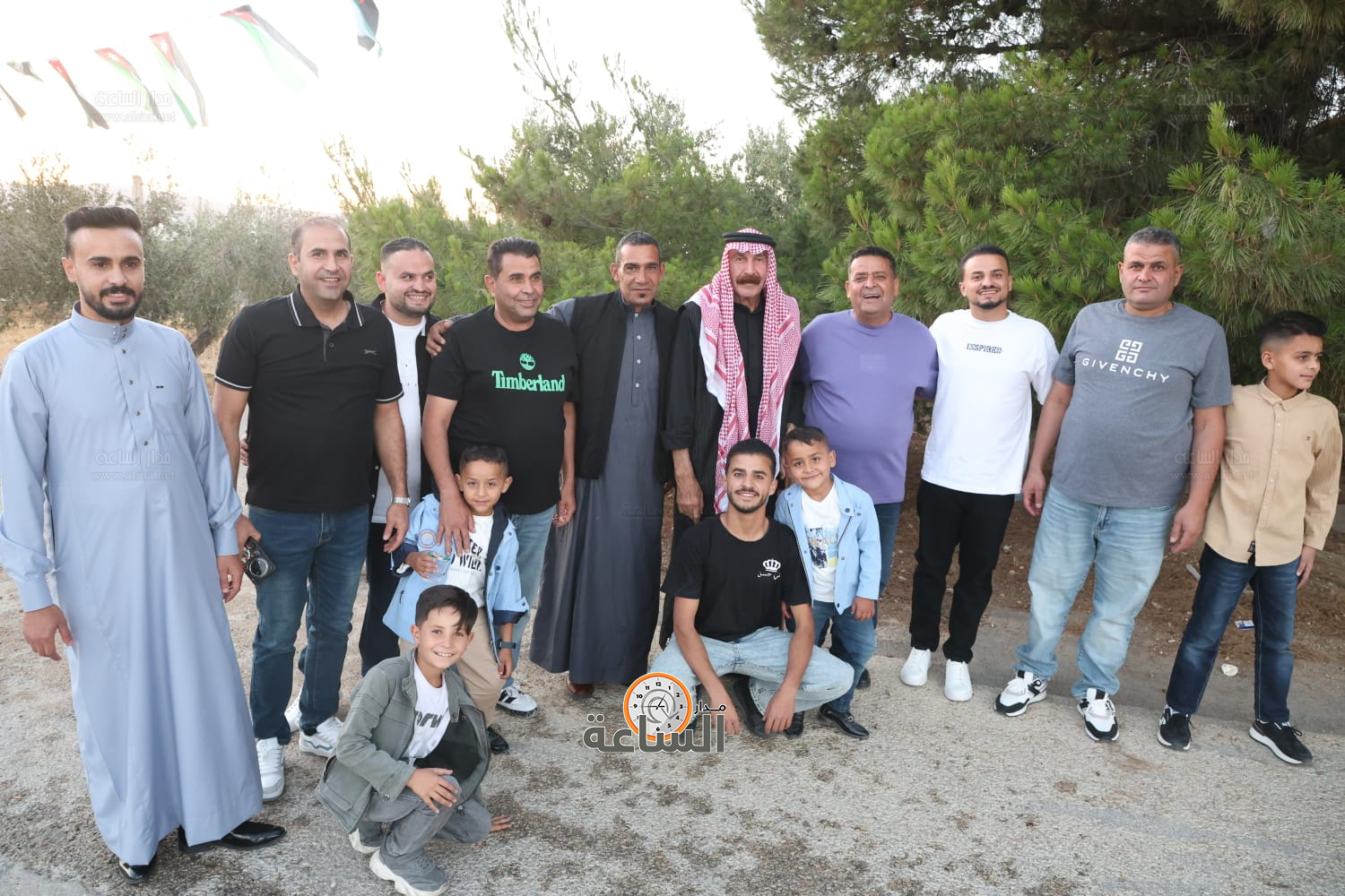 Madar Al-Saa Images 0.3786372012341528