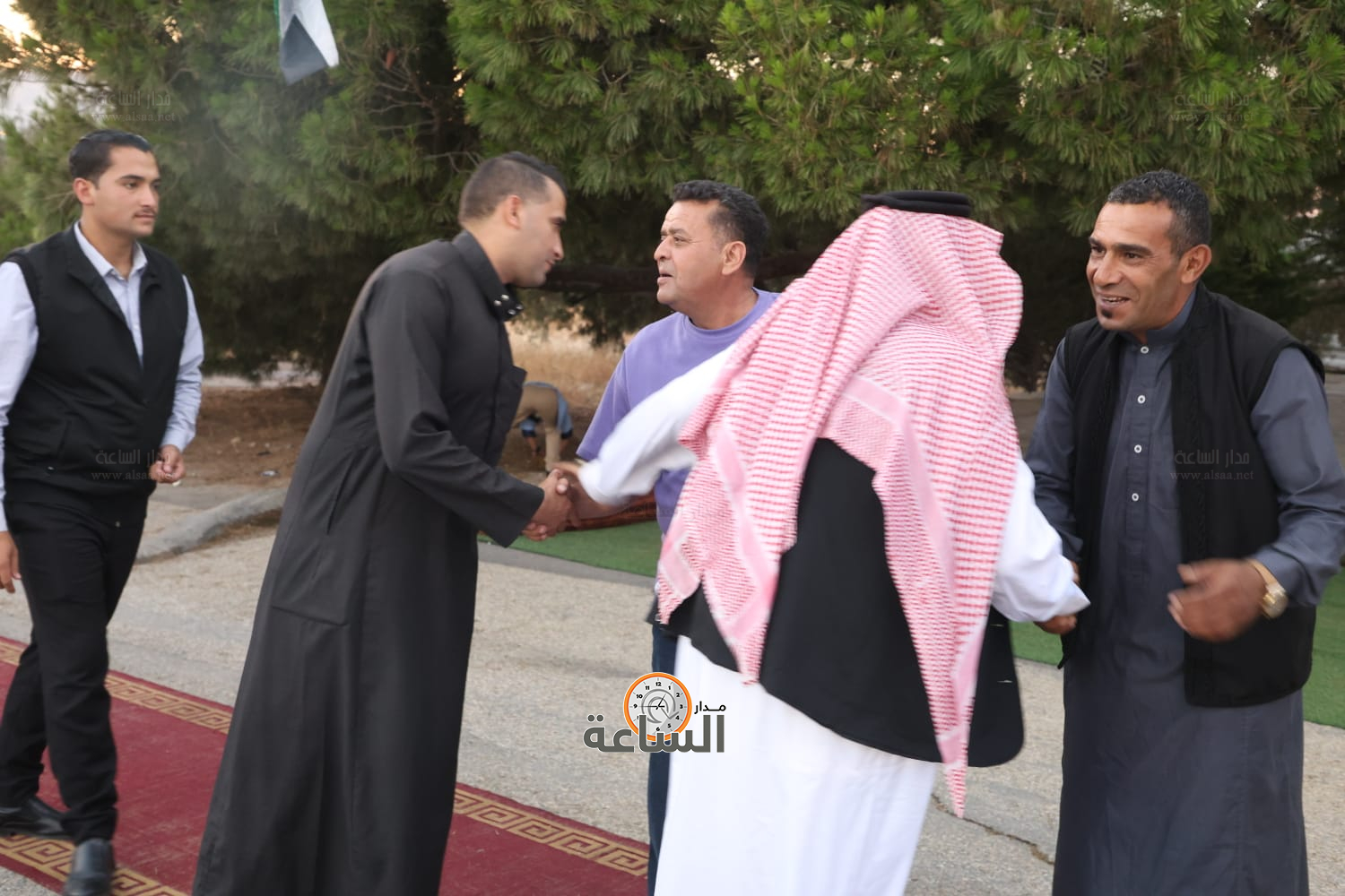 Madar Al-Saa Images 0.577985026972935