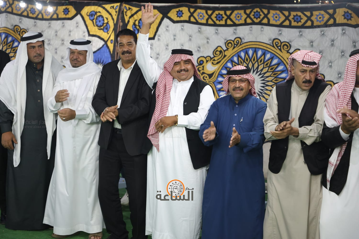 Madar Al-Saa Images 0.24434362533185539