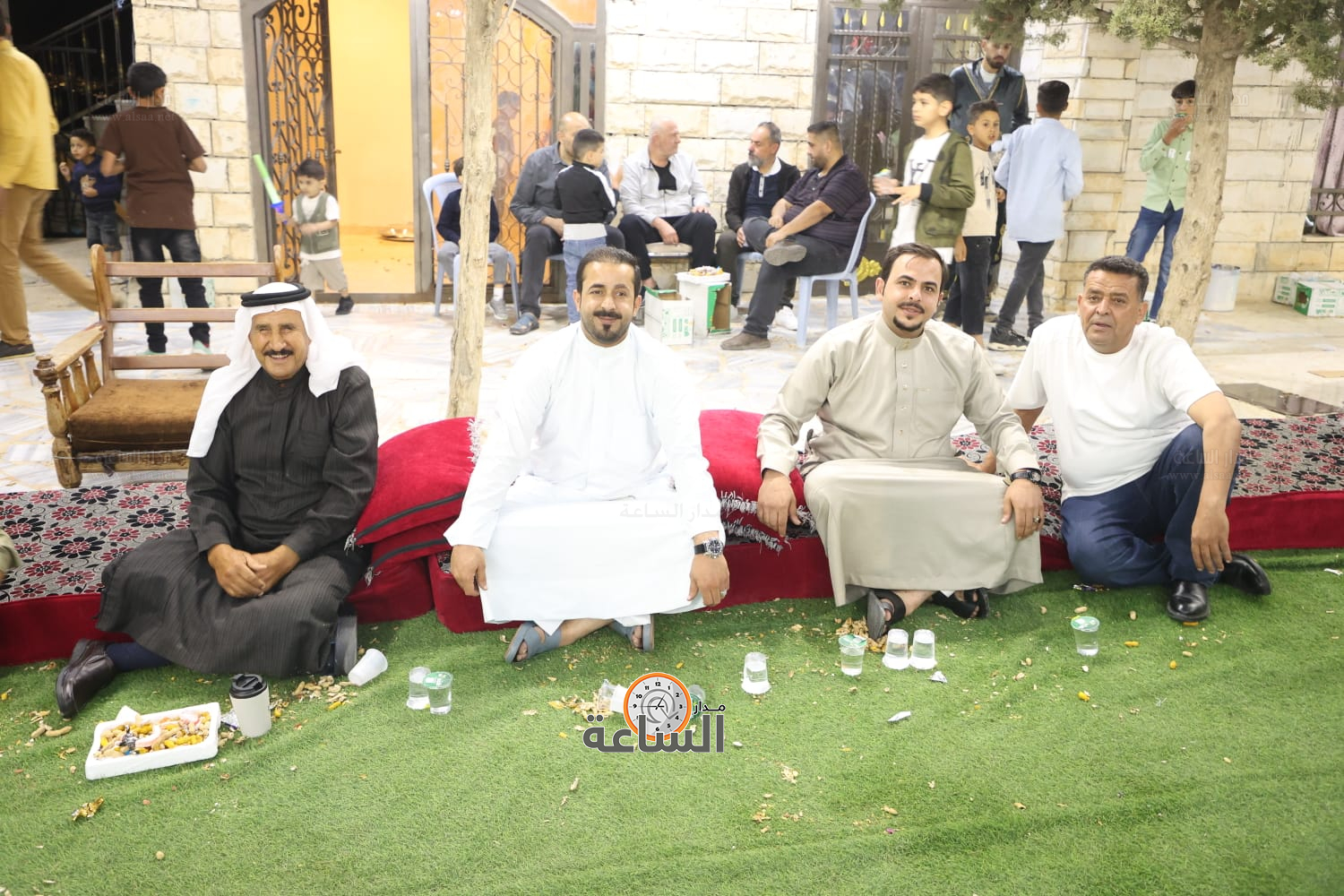 Madar Al-Saa Images 0.13666071760638365