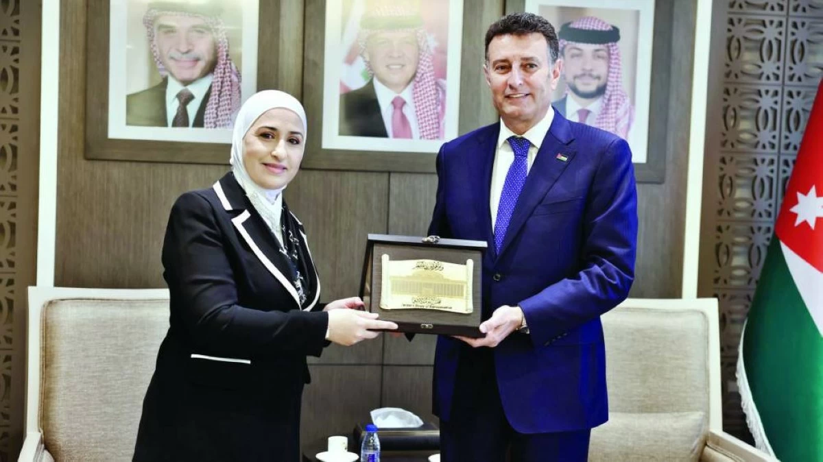 Madar Al-Saa Images 0.9386954716698089