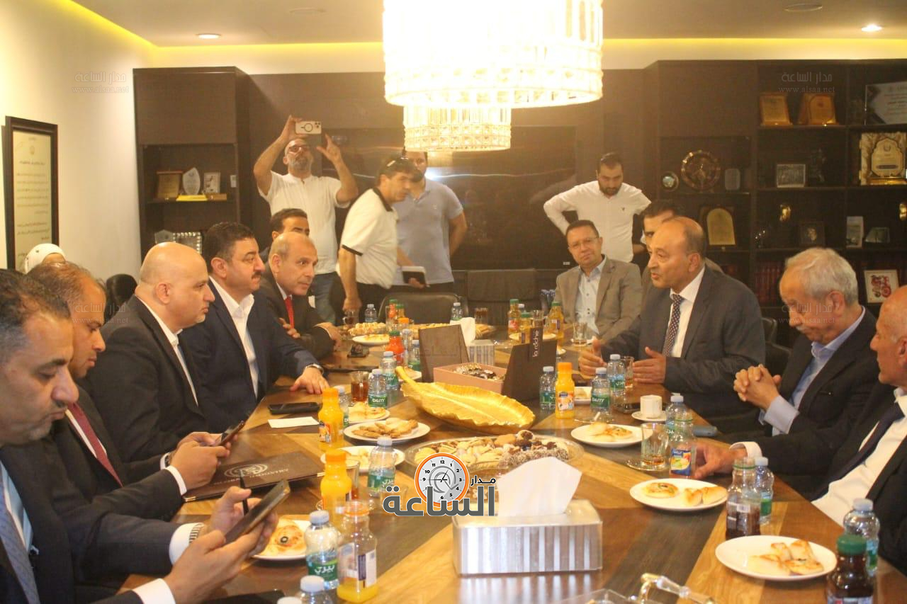 Madar Al-Saa Images 0.13618069134955302