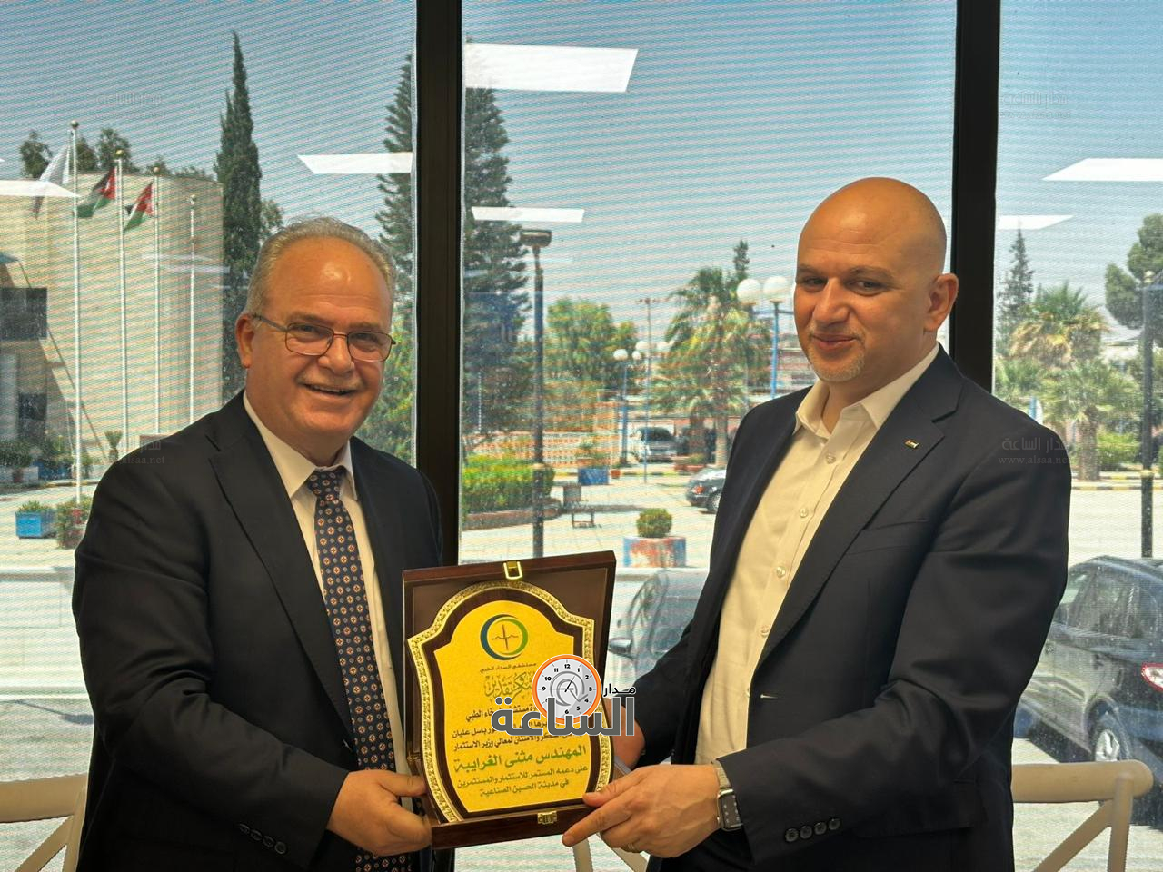 Madar Al-Saa Images 0.321687946387857