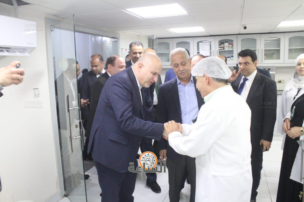 Madar Al-Saa Images 0.998443416816817