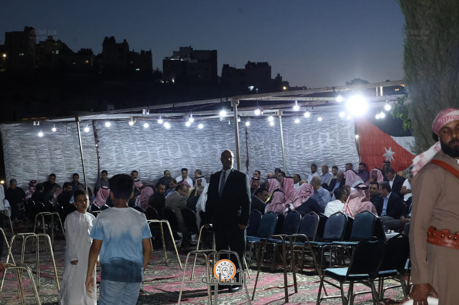 Madar Al-Saa Images 0.48695940413943006