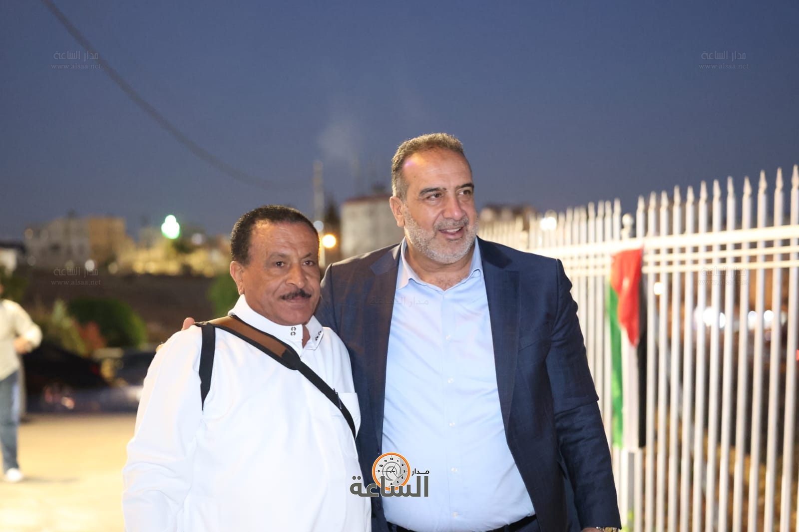 Madar Al-Saa Images 0.9475323544179924