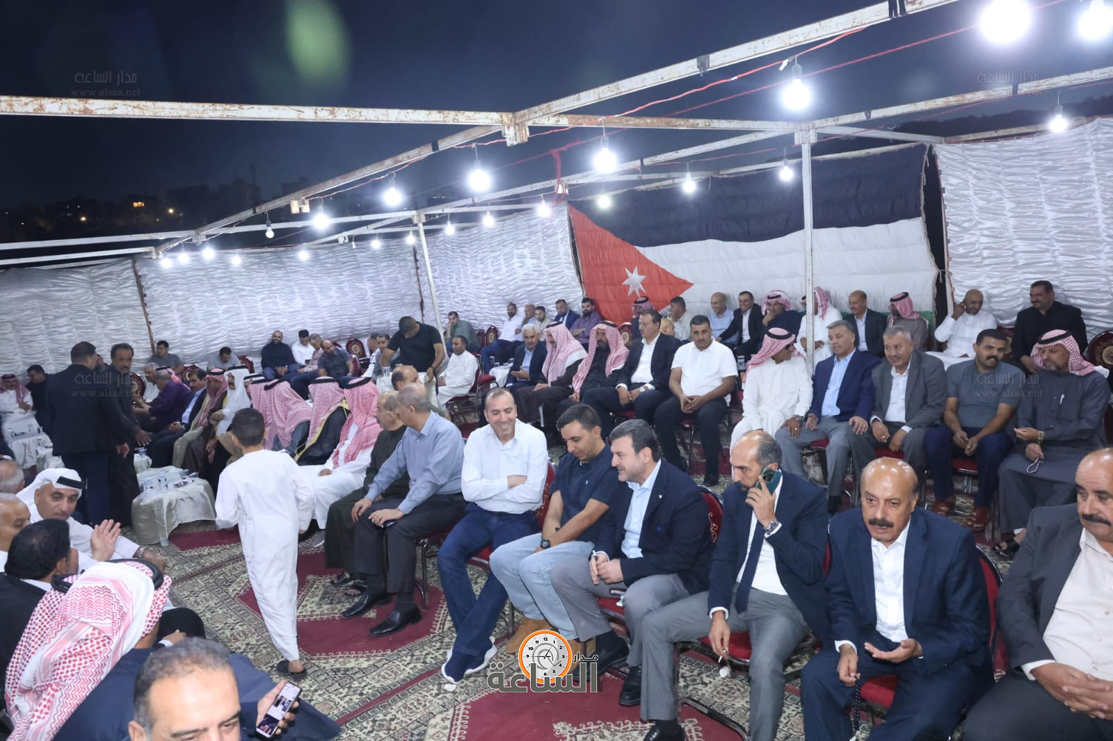 Madar Al-Saa Images 0.34475041633125625