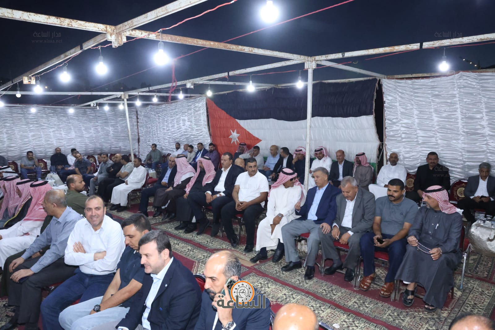 Madar Al-Saa Images 0.4705146956180173