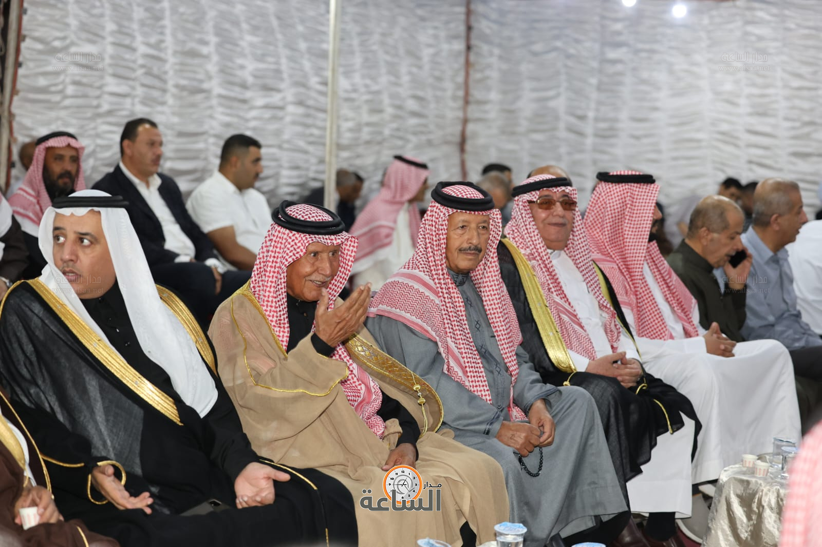 Madar Al-Saa Images 0.5726514527866211