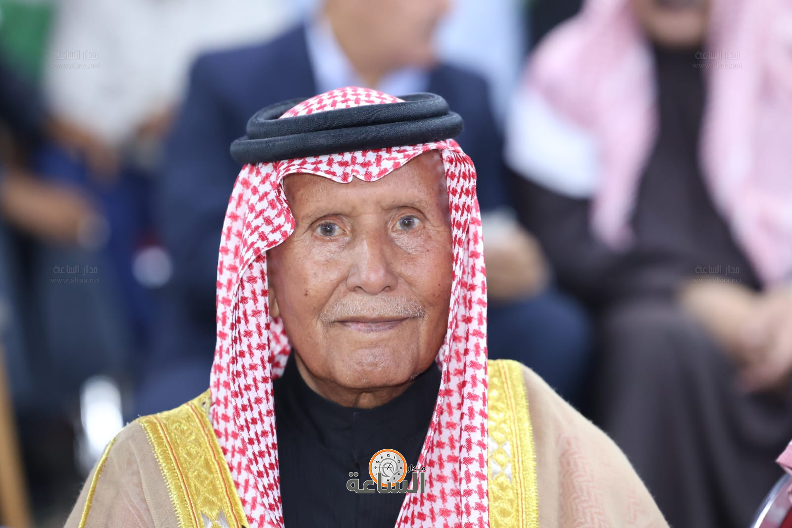 Madar Al-Saa Images 0.3492460066236446