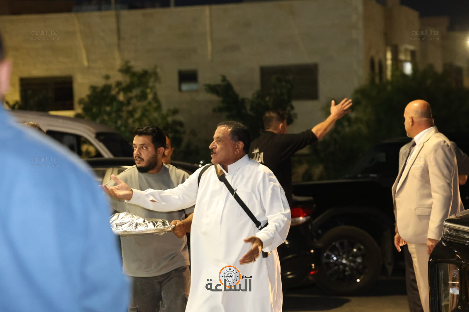 Madar Al-Saa Images 0.5300309239245184