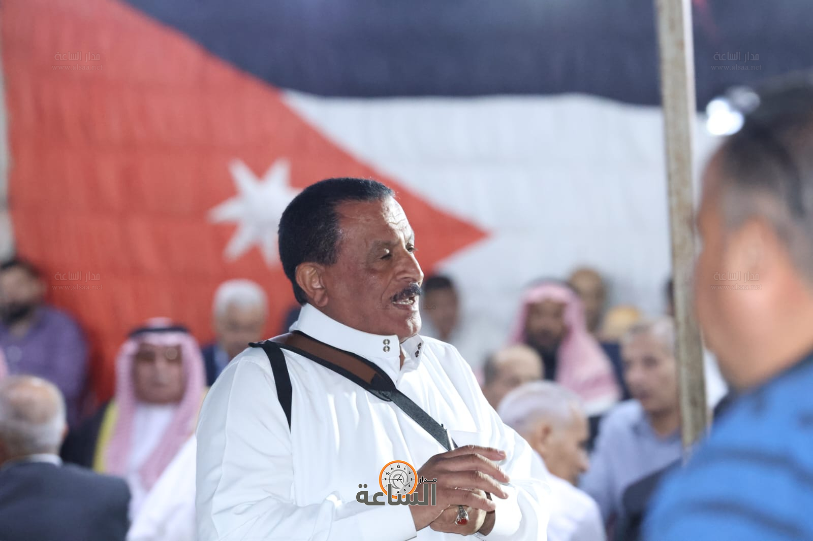 Madar Al-Saa Images 0.6993359127975116