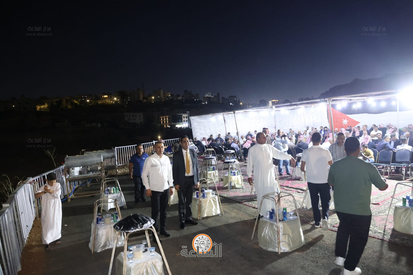 Madar Al-Saa Images 0.994948519943947