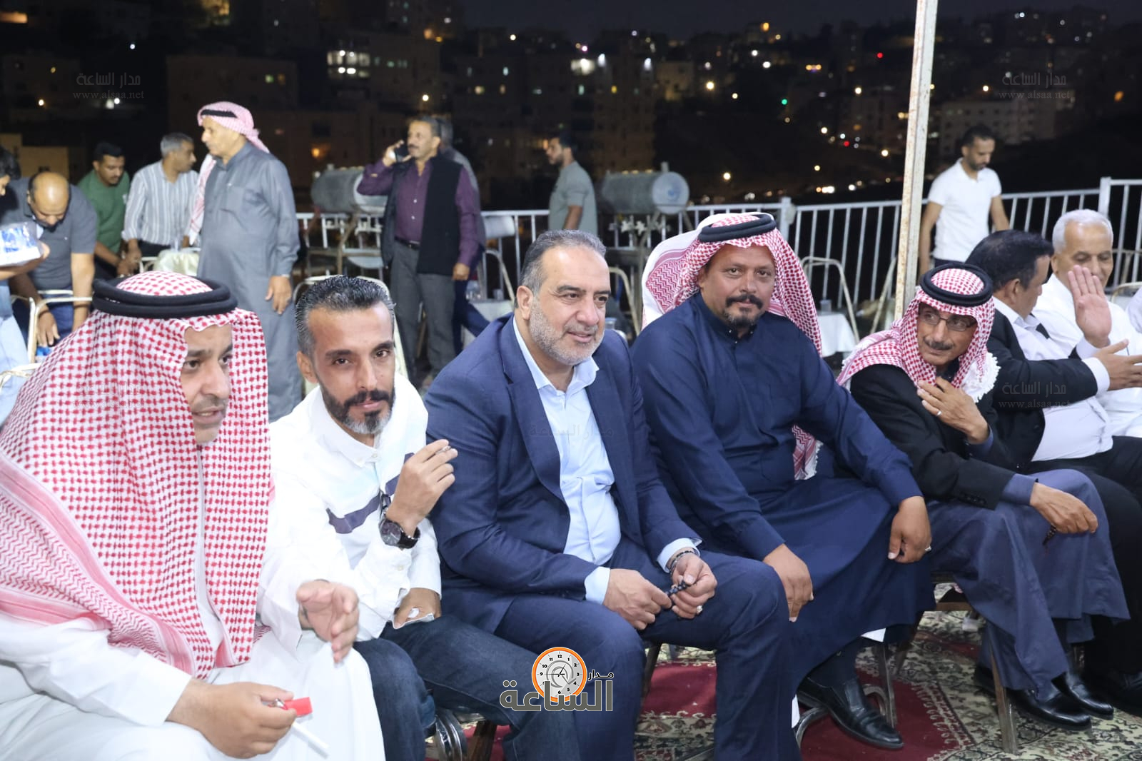 Madar Al-Saa Images 0.39265368846224313