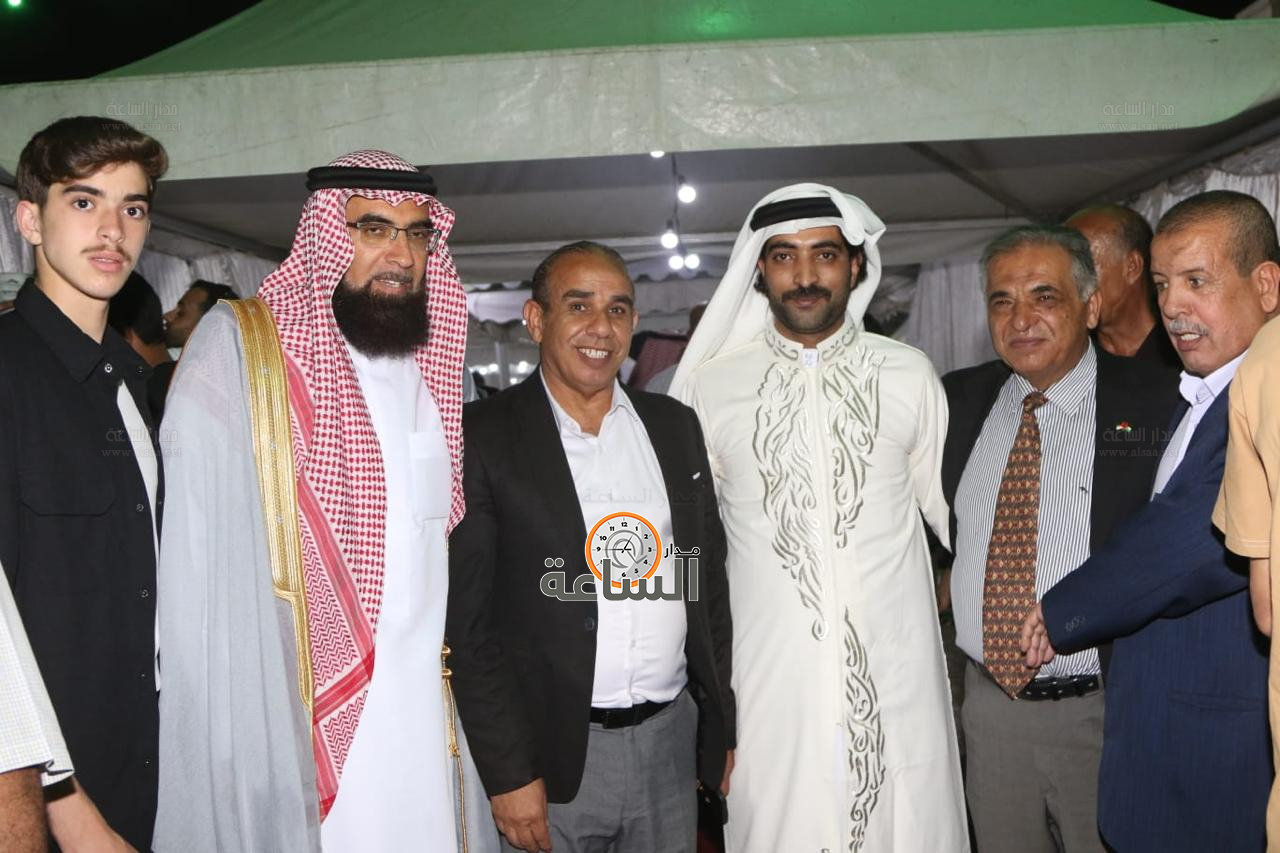 Madar Al-Saa Images 0.3774310290733377