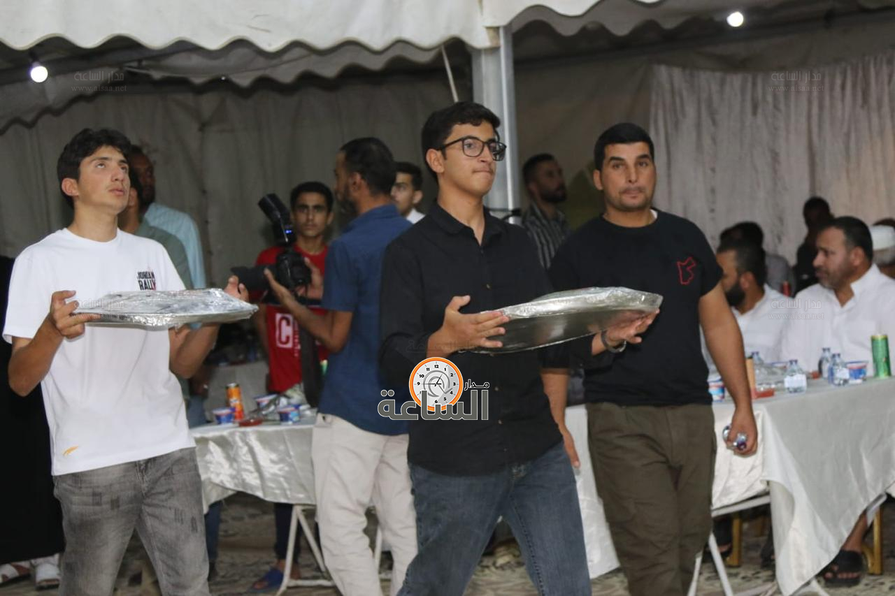 Madar Al-Saa Images 0.371094565230211