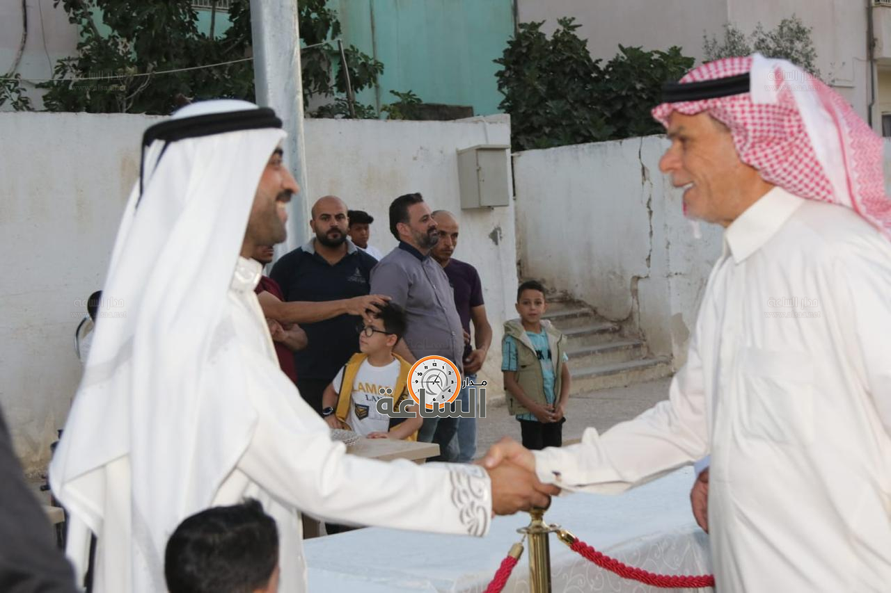 Madar Al-Saa Images 0.993201730432502