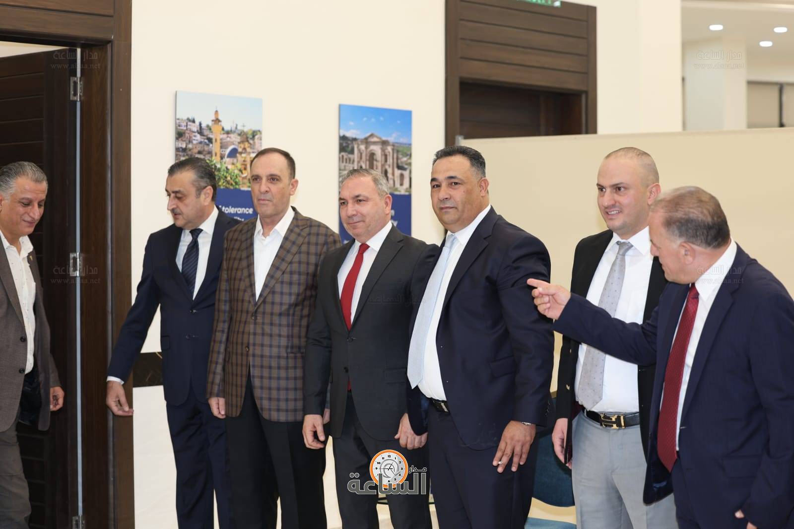 Madar Al-Saa Images 0.40882543124840076