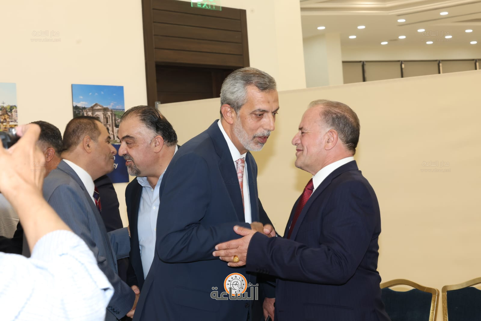 Madar Al-Saa Images 0.660842140843278