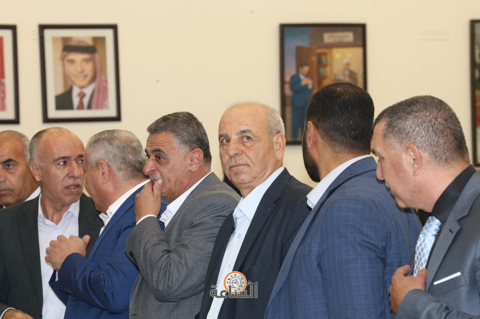 Madar Al-Saa Images 0.32808474461794657