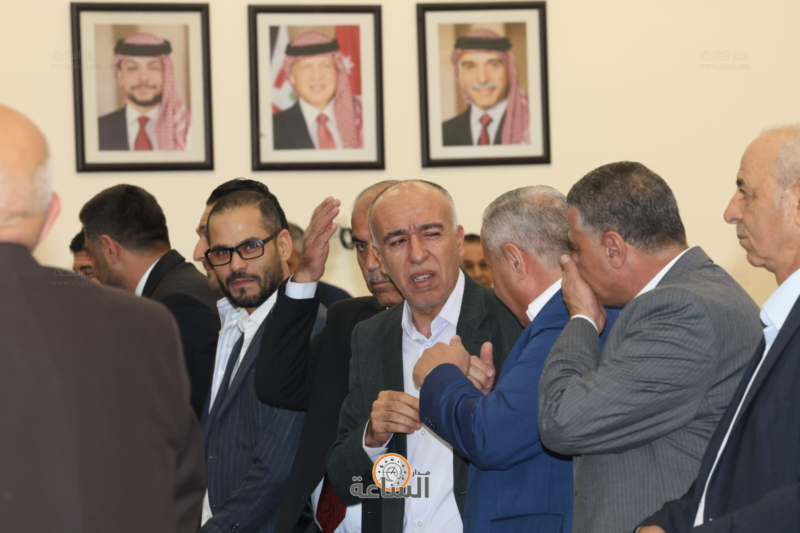 Madar Al-Saa Images 0.6912294479741342