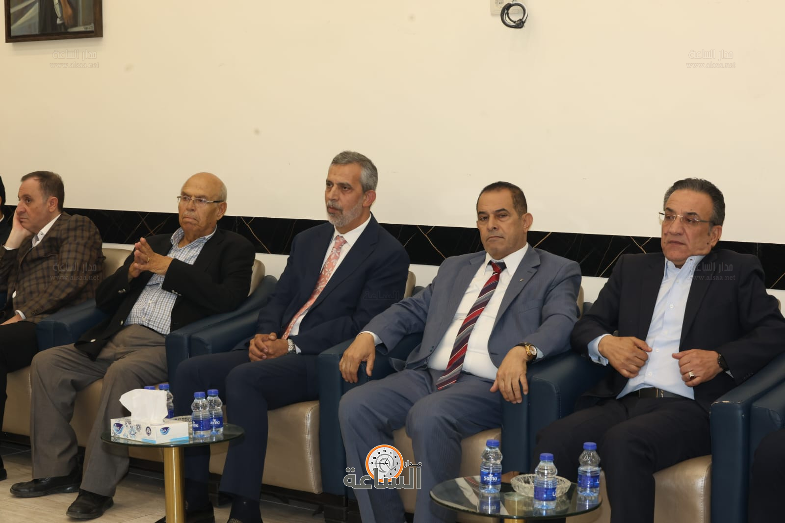 Madar Al-Saa Images 0.43252515526513335