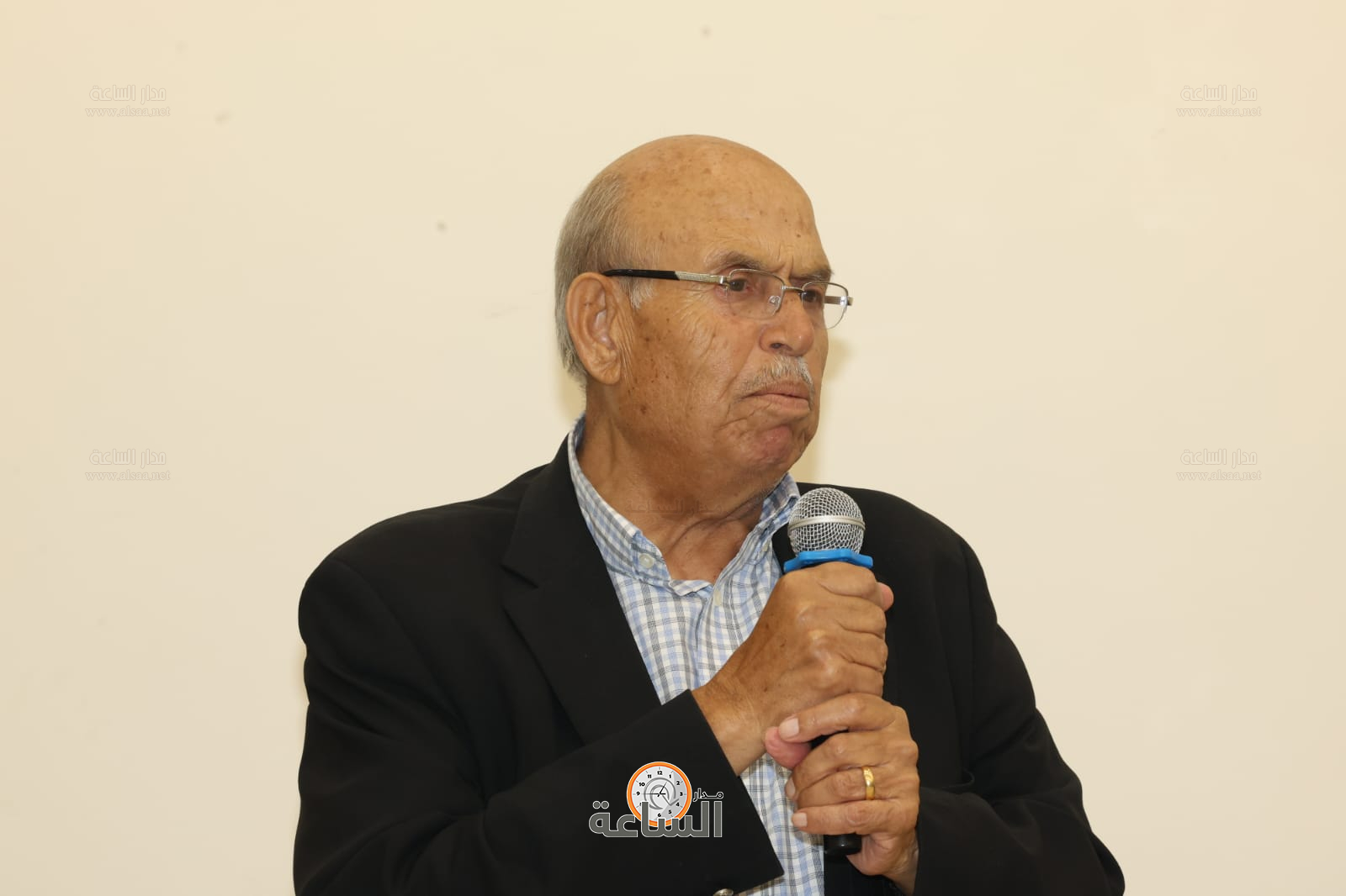 Madar Al-Saa Images 0.4834095817516447