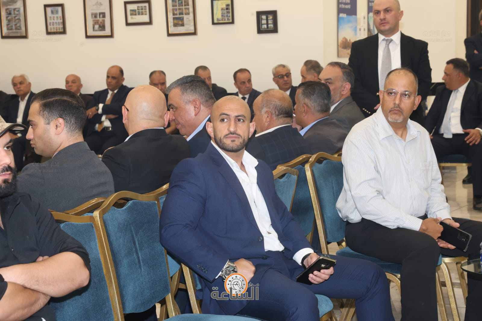 Madar Al-Saa Images 0.7519243496343664