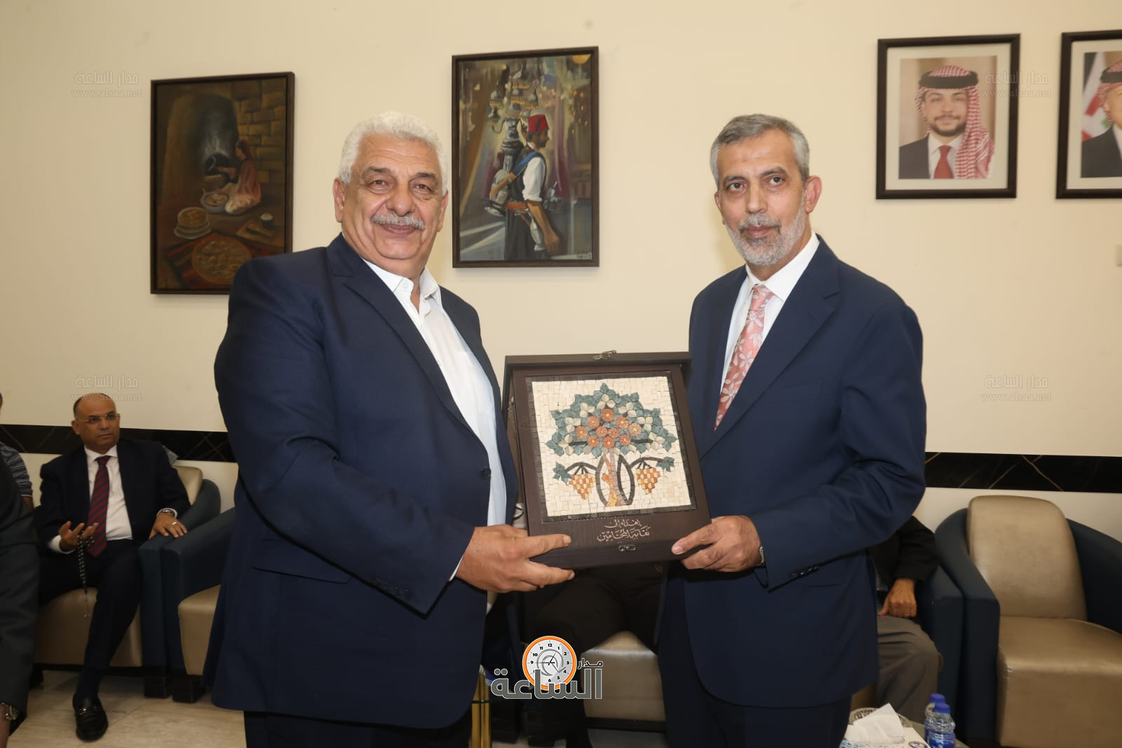 Madar Al-Saa Images 0.6778241974645505