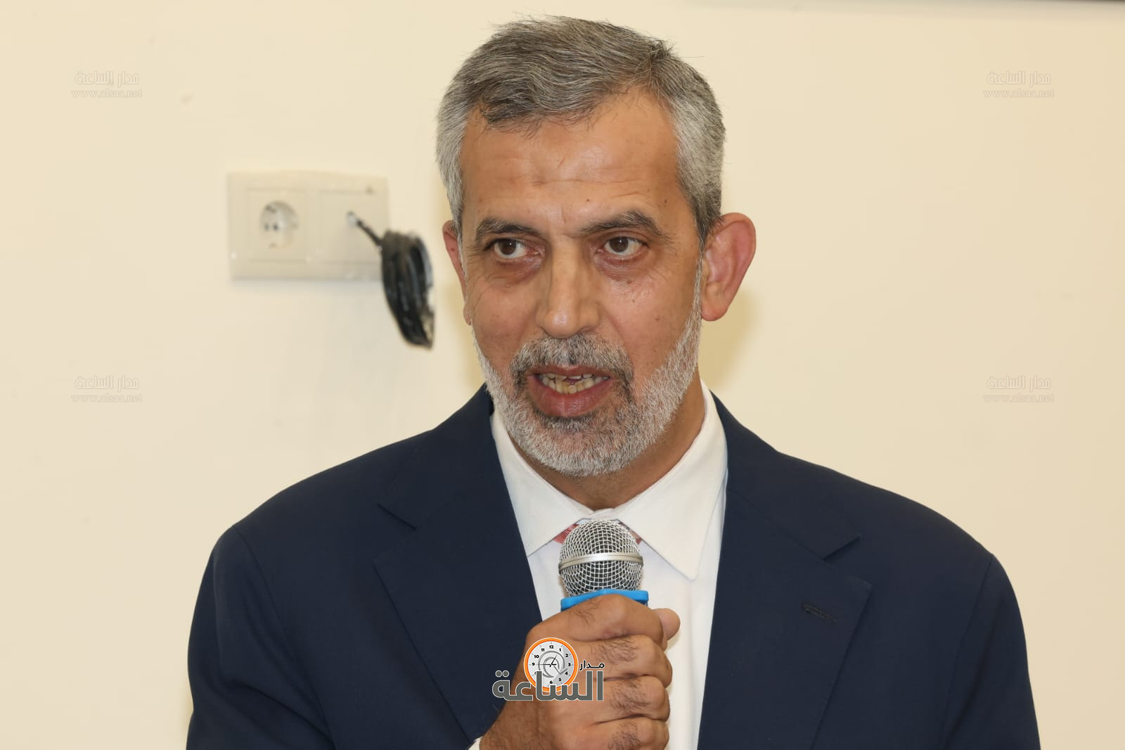 Madar Al-Saa Images 0.5429367125556079