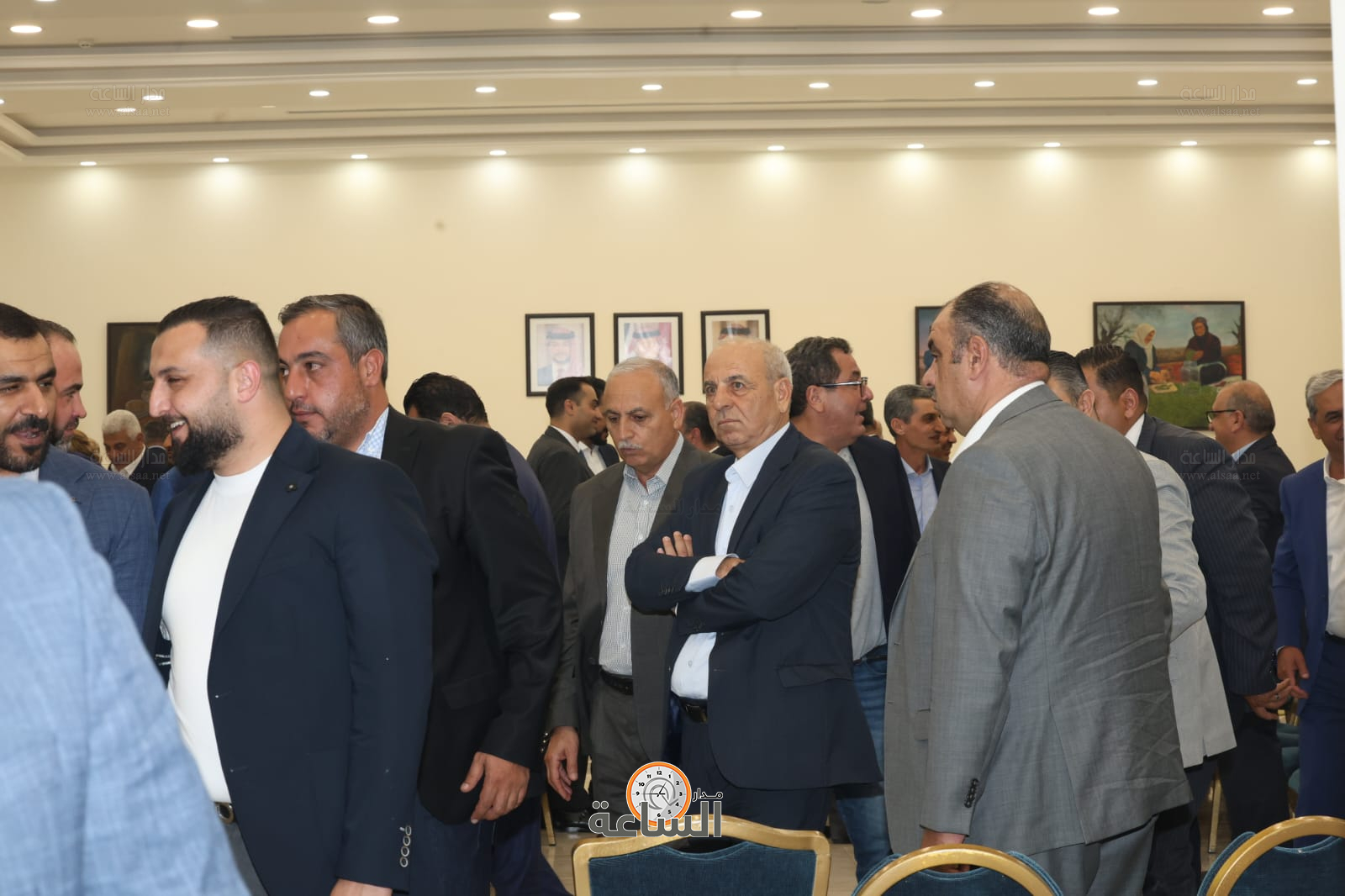 Madar Al-Saa Images 0.3712558864919987