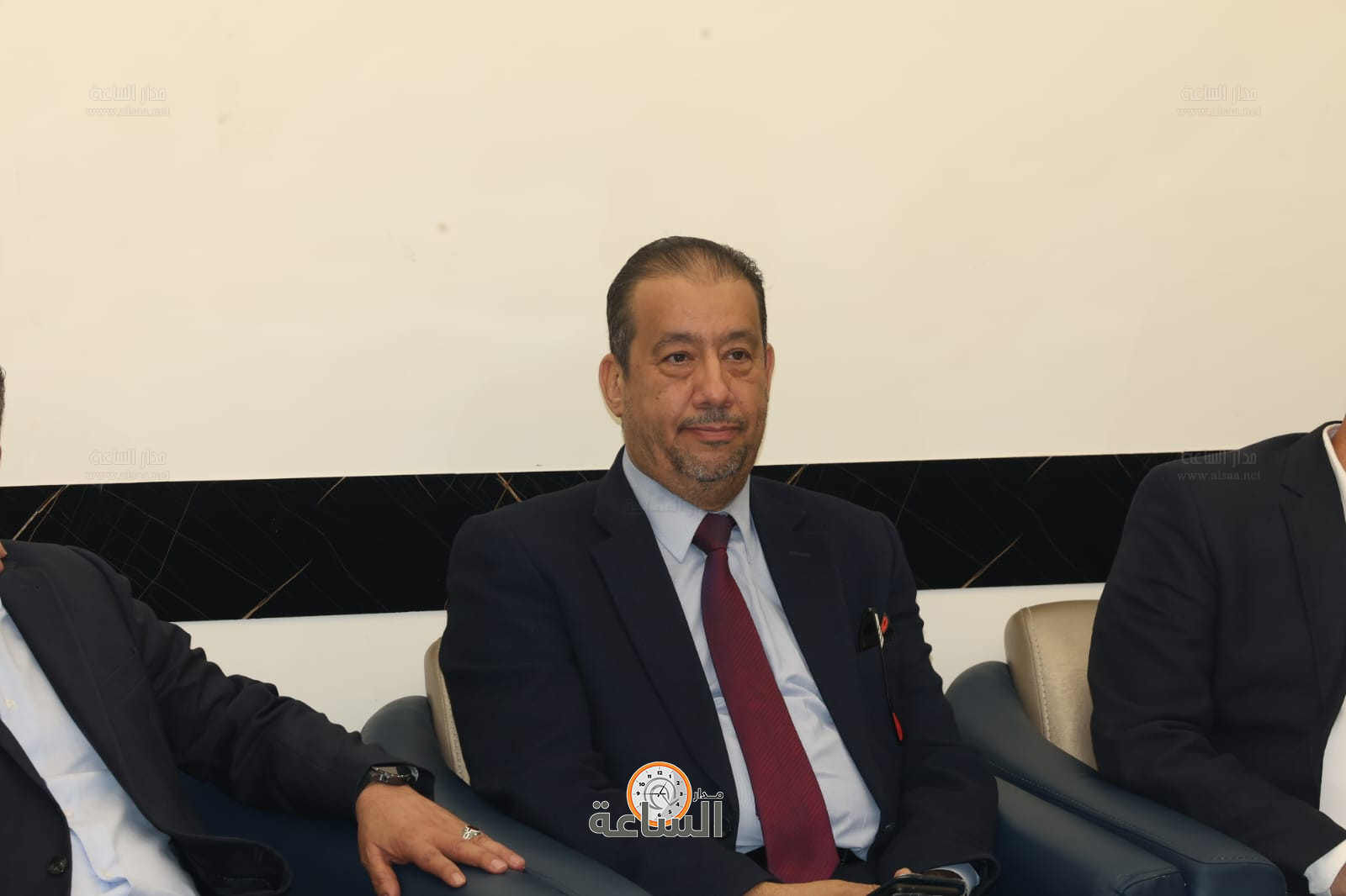 Madar Al-Saa Images 0.8173873727338594