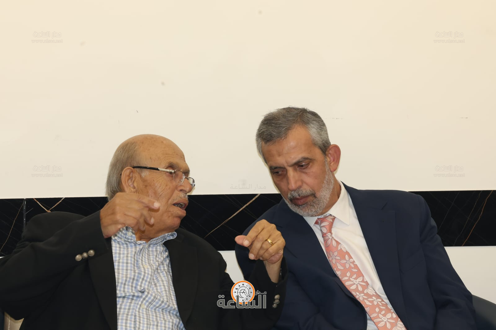 Madar Al-Saa Images 0.03910599863145059