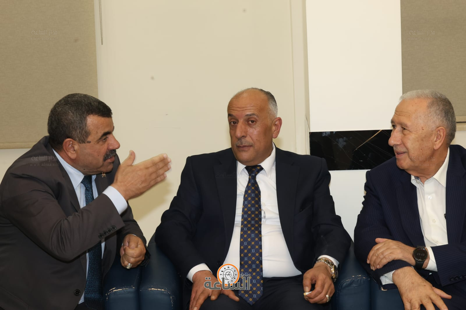 Madar Al-Saa Images 0.07763470232112235