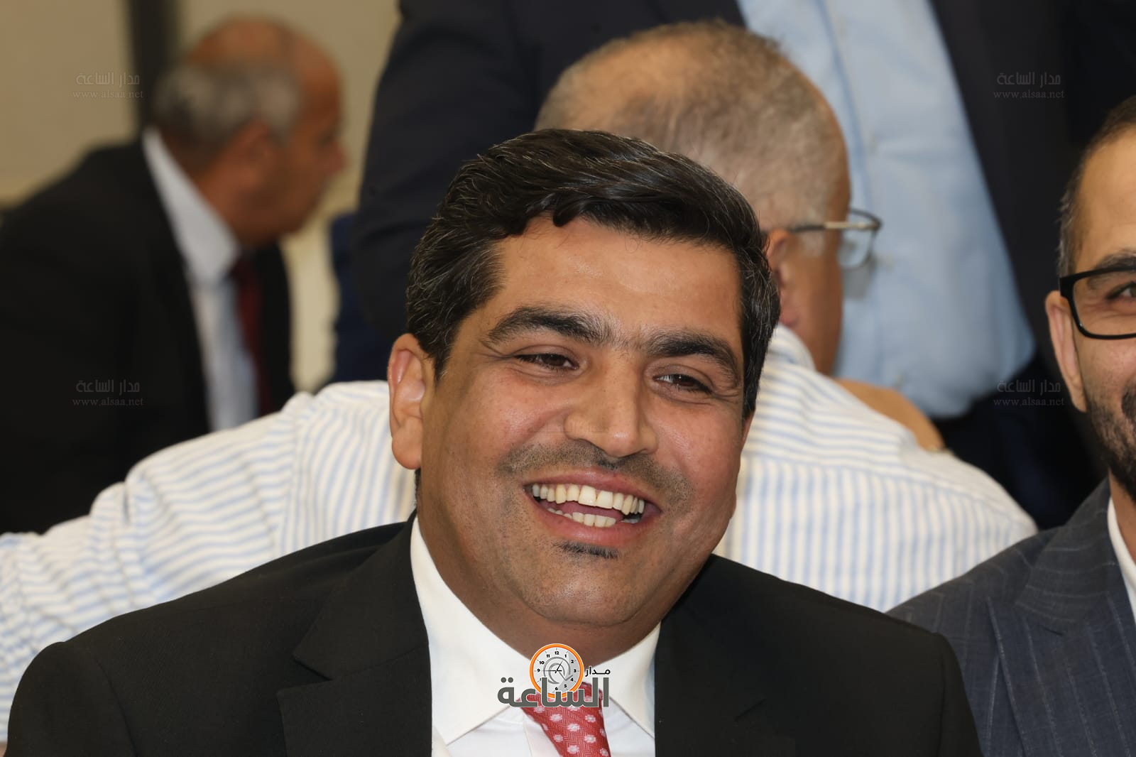 Madar Al-Saa Images 0.25869615455887895