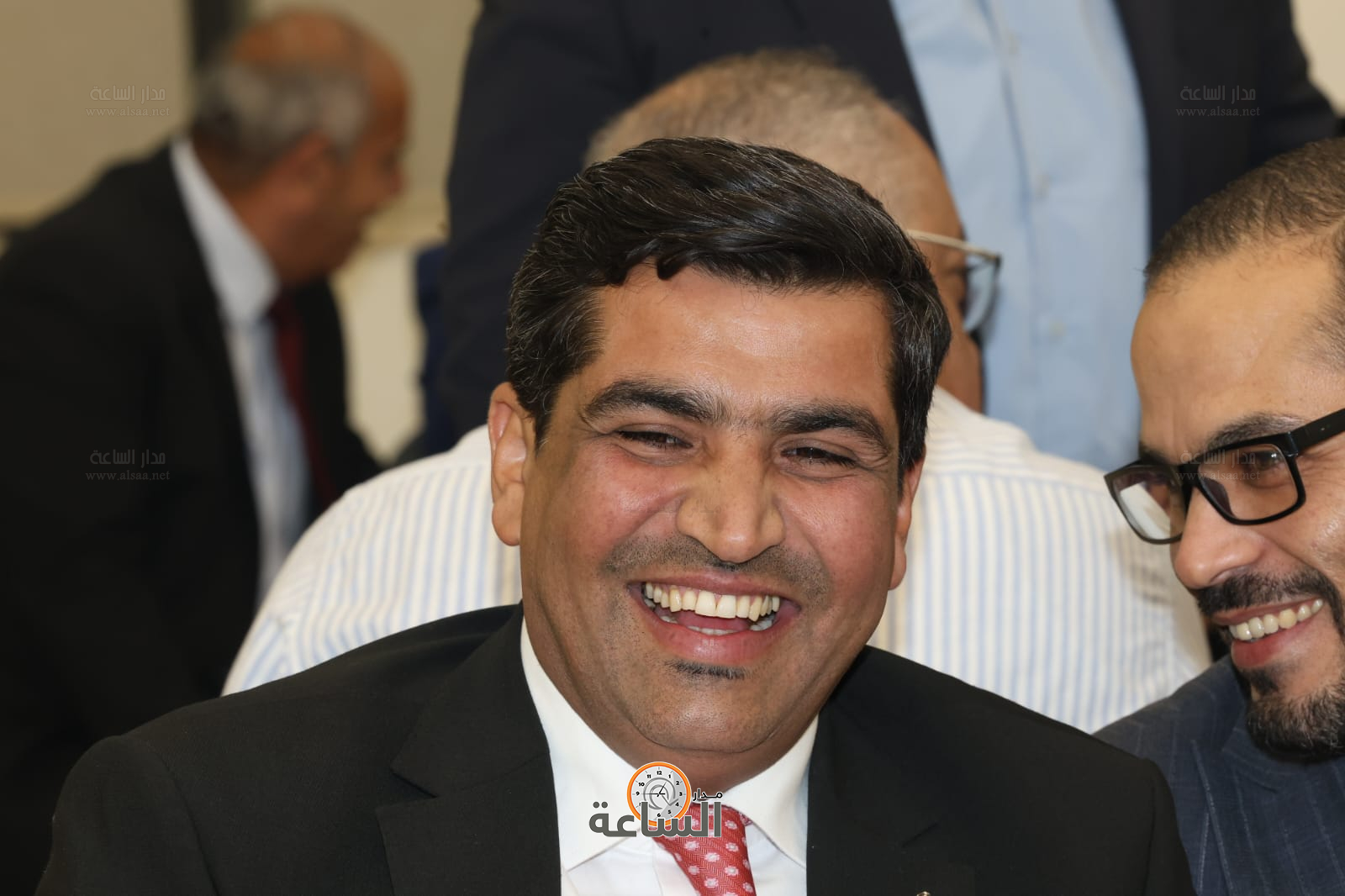 Madar Al-Saa Images 0.0824971738755006