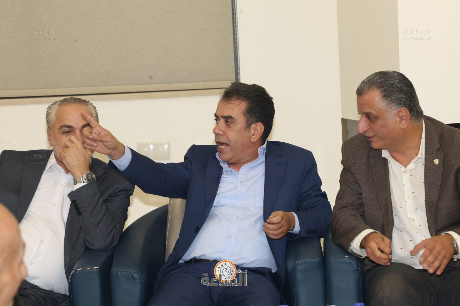 Madar Al-Saa Images 0.9729387379298474