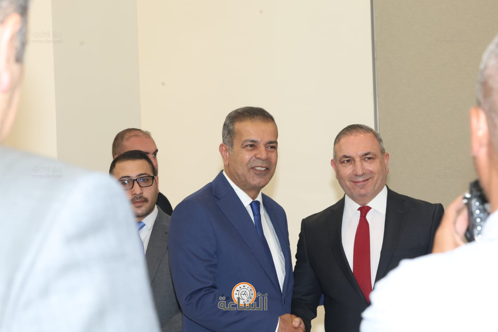 Madar Al-Saa Images 0.430274021702152