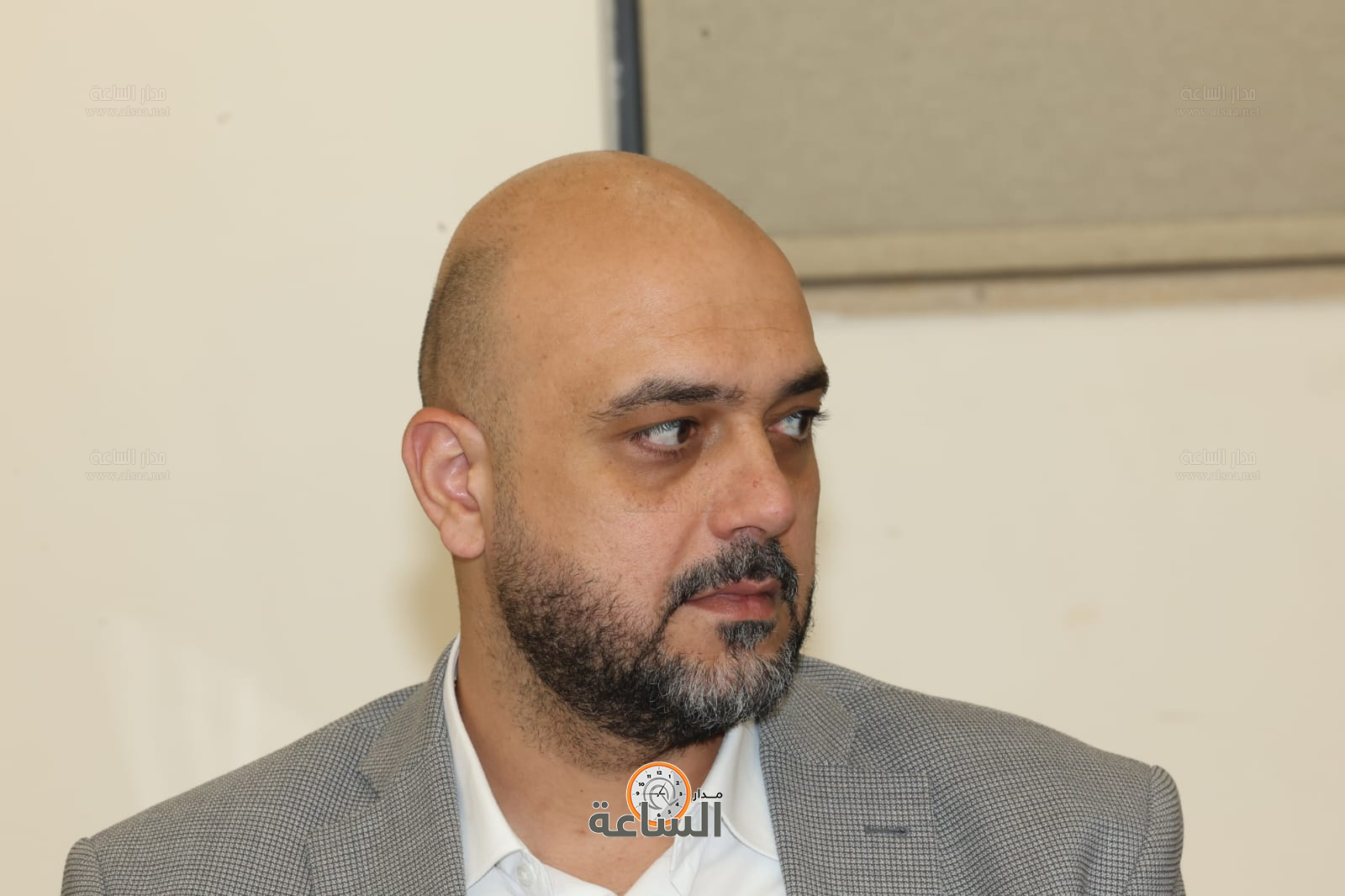 Madar Al-Saa Images 0.7452871218696101